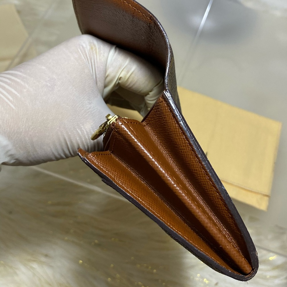 Portefeiulle Sarah Long Bifold Wallet With duster - Picture 16 of 16